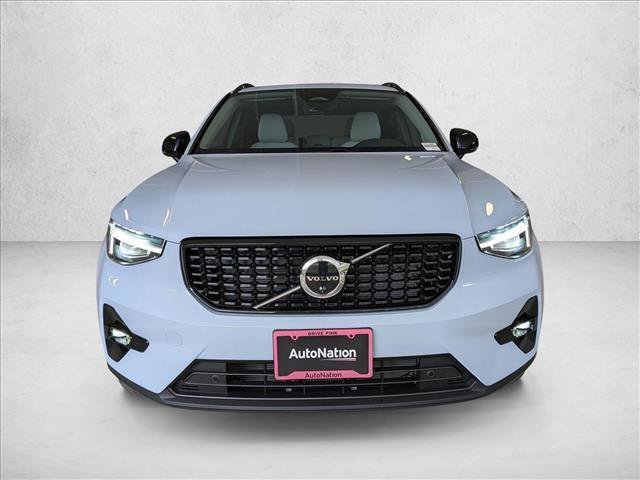 New 2026 Volvo XC40 B5 Plus w/ Protection Package Premier image 6