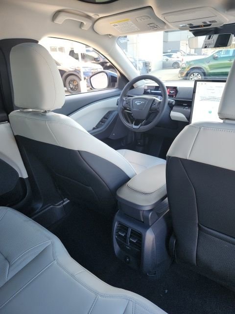 New 2025 Ford Mustang Mach-E Premium image 22