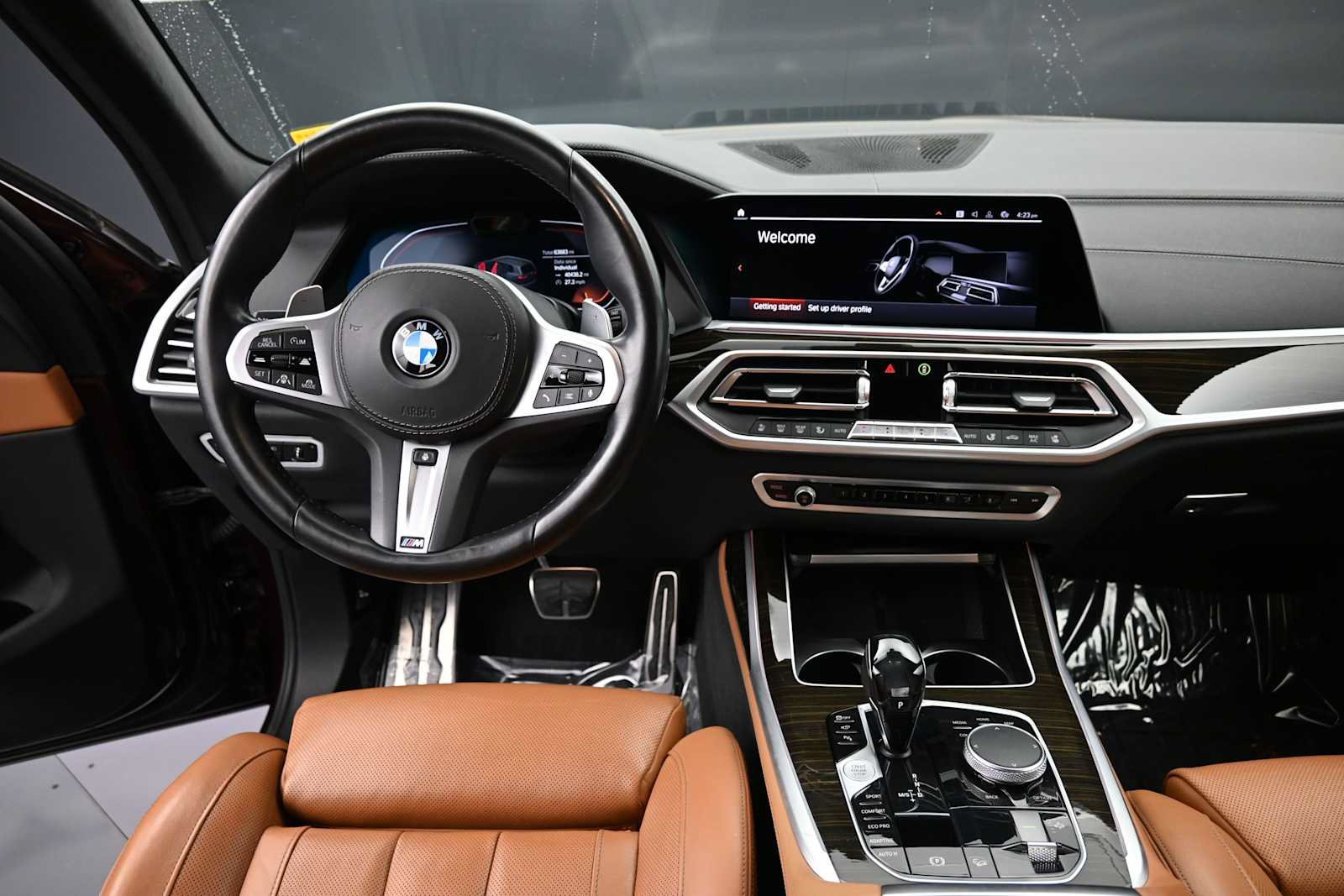 Used 2021 BMW X7 xDrive40i w/ M Sport Package AWD/4WD image 16