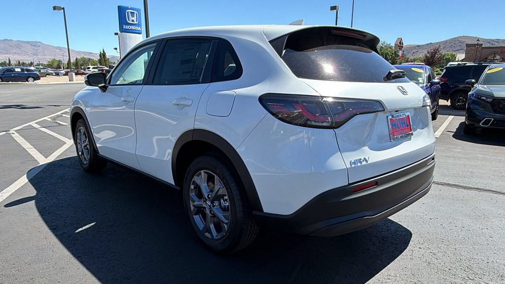 New 2027 Honda HR-V LX image 5