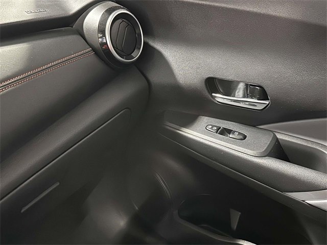 Used 2024 Nissan Kicks SR w/ SR Premium Package image 28