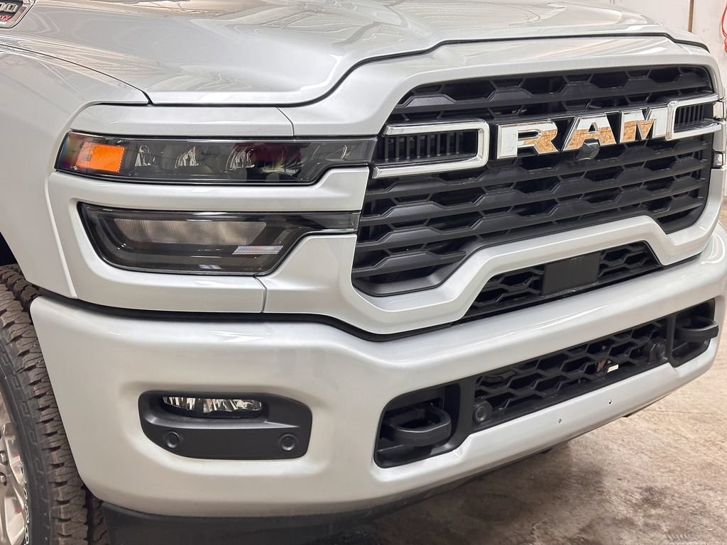New 2026 RAM 2500 Big Horn AWD/4WD image 12