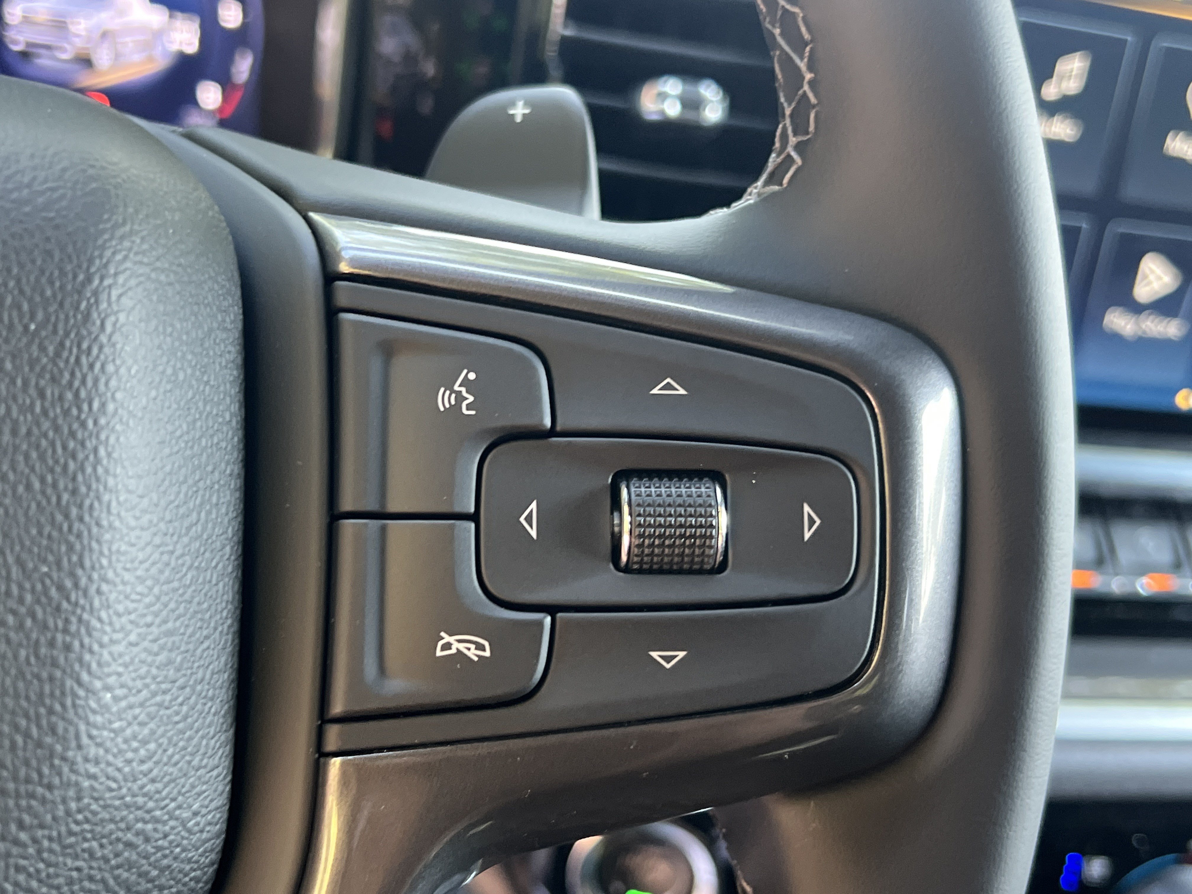 New 2026 Chevrolet Silverado 1500 High Country AWD/4WD image 20