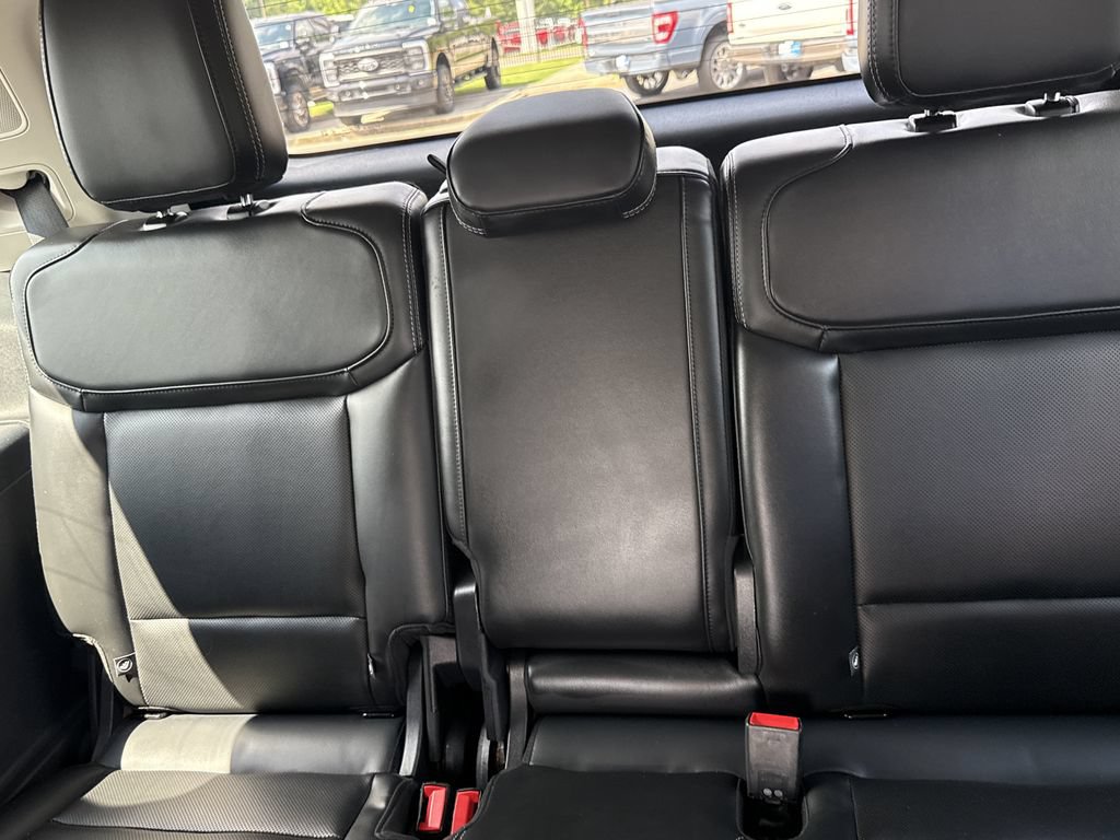 Used 2025 Ford Expedition Platinum AWD/4WD image 22