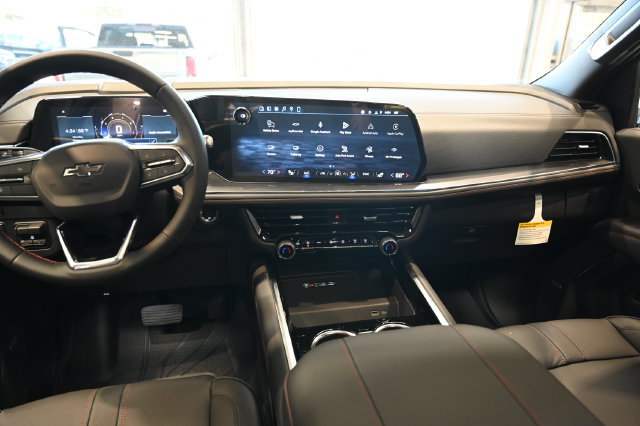 New 2026 Chevrolet Suburban RST w/ RST Capability Package AWD/4WD image 13