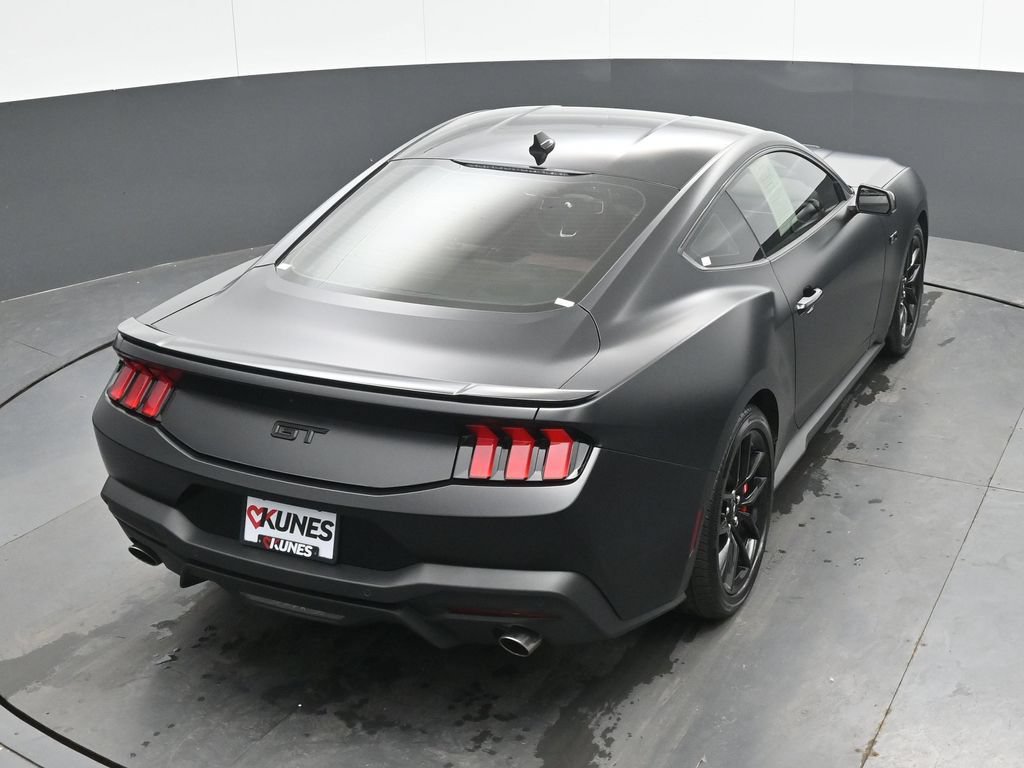 Used 2025 Ford Mustang GT Premium RWD image 32