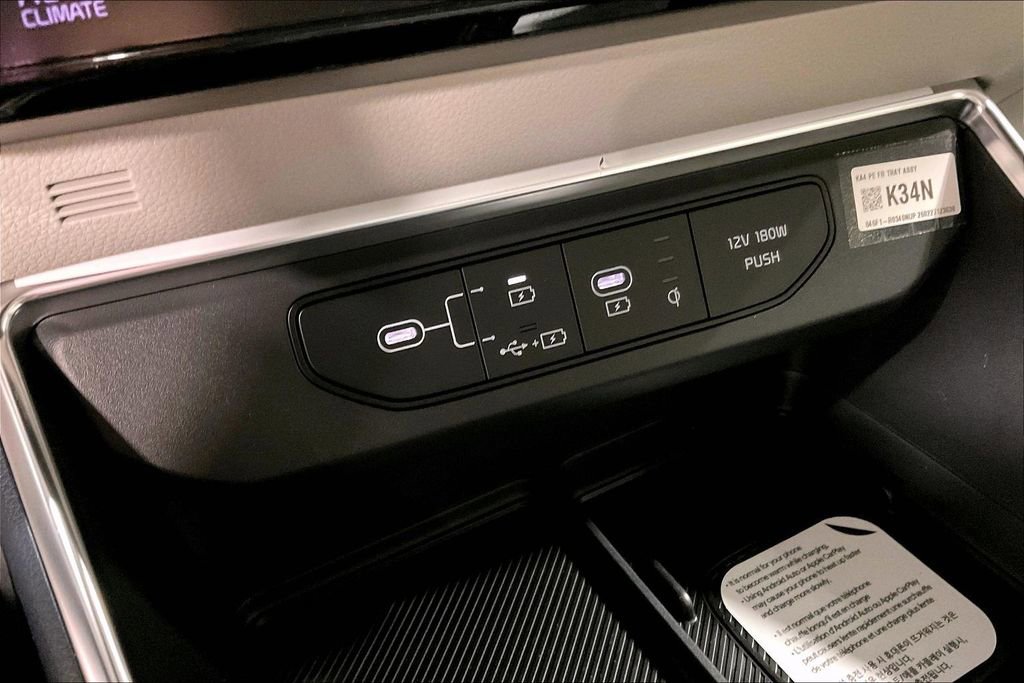 New 2026 Kia Carnival EX FWD image 22