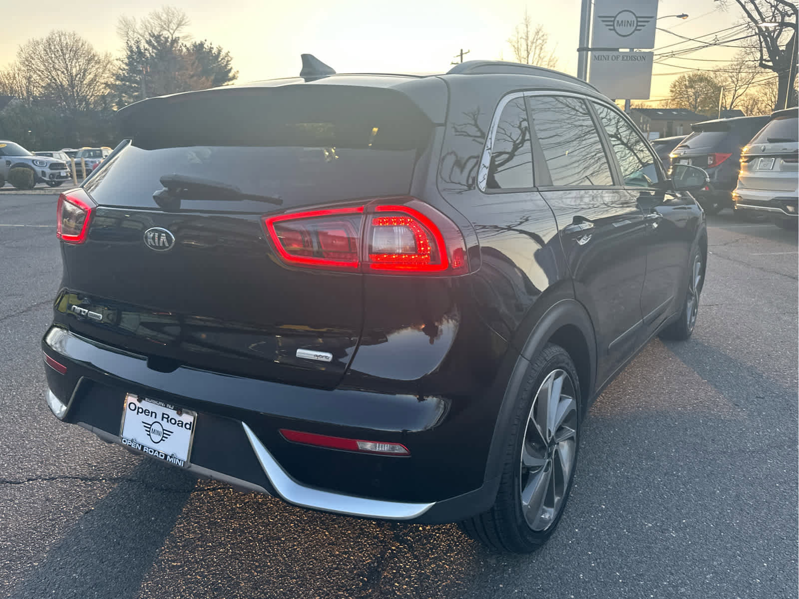 Used 2018 Kia Niro Touring image 19