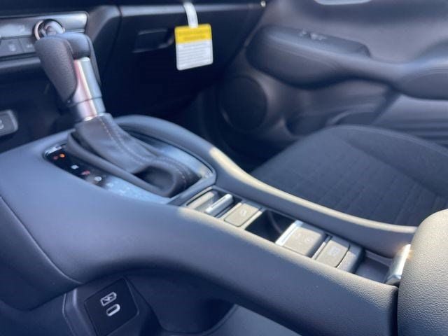 New 2027 Honda HR-V LX image 18