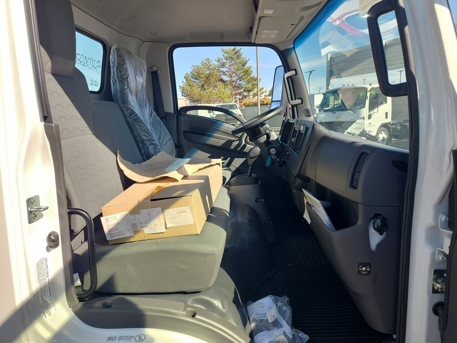 New 2025 Chevrolet Low Cab Forward 5500 XD RWD image 28