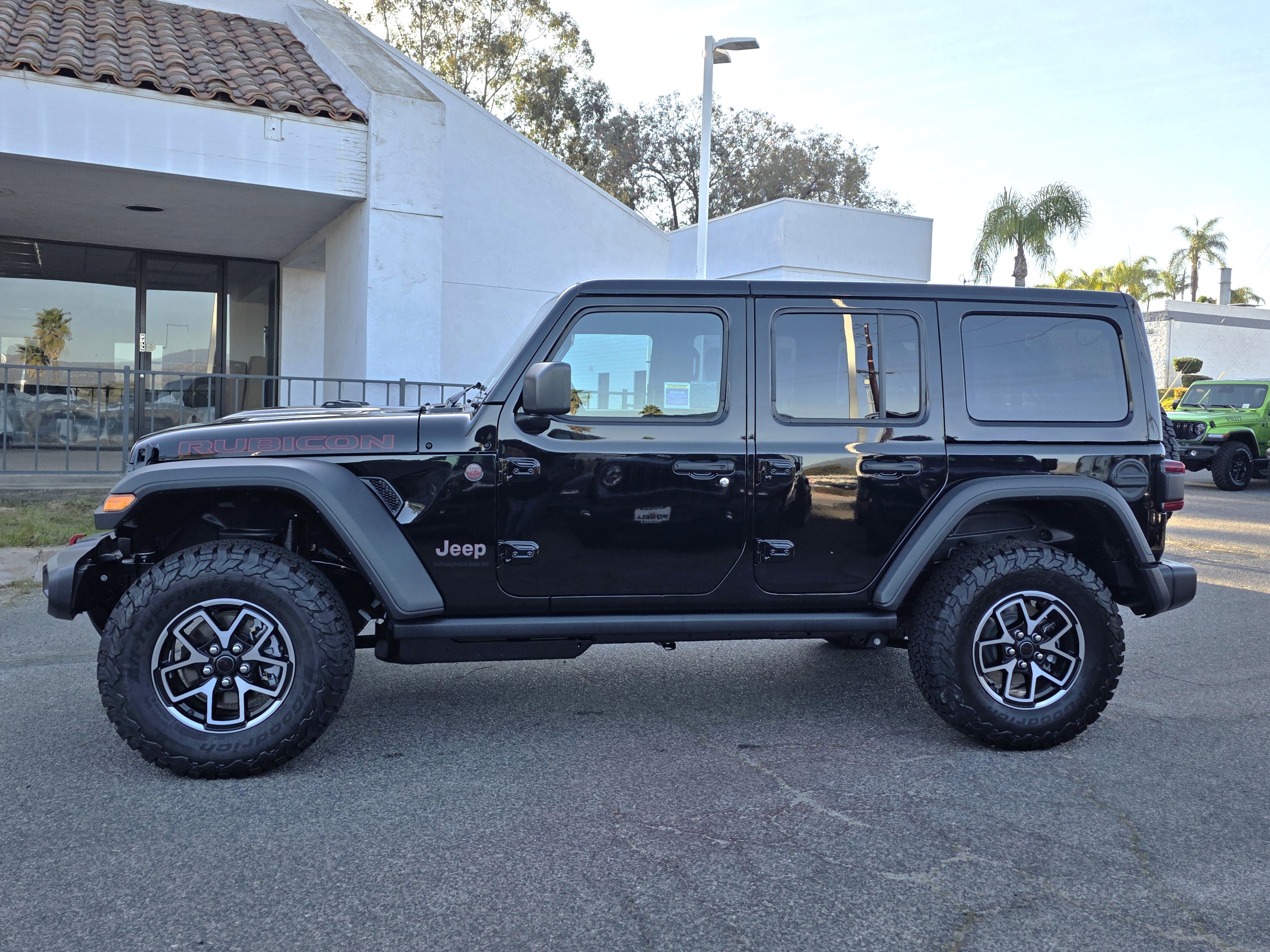 New 2026 Jeep Wrangler Unlimited Rubicon w/ Technology Group AWD/4WD image 2