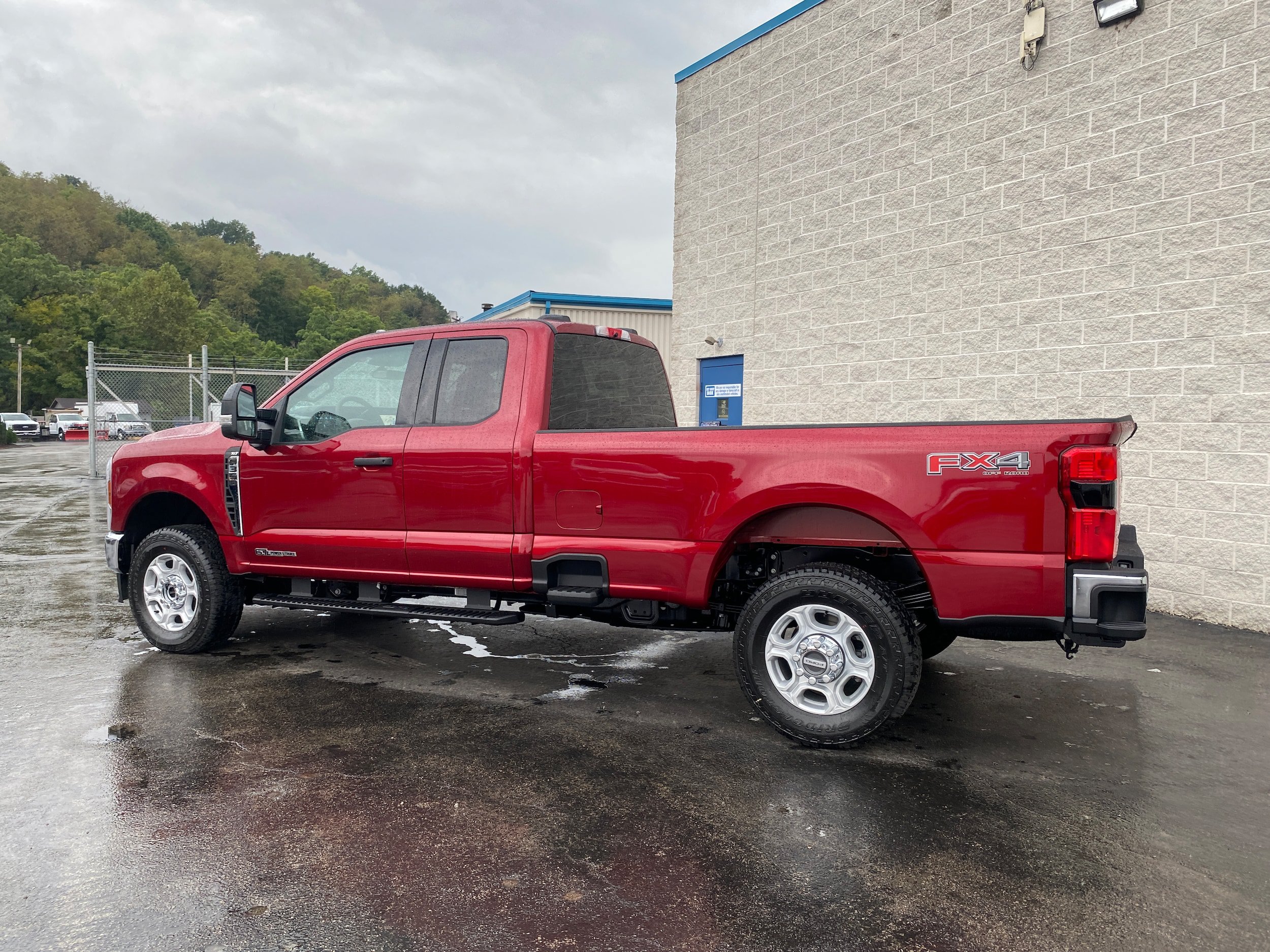New 2026 Ford F350 XLT w/ 360-Degree Camera Package AWD/4WD image 6