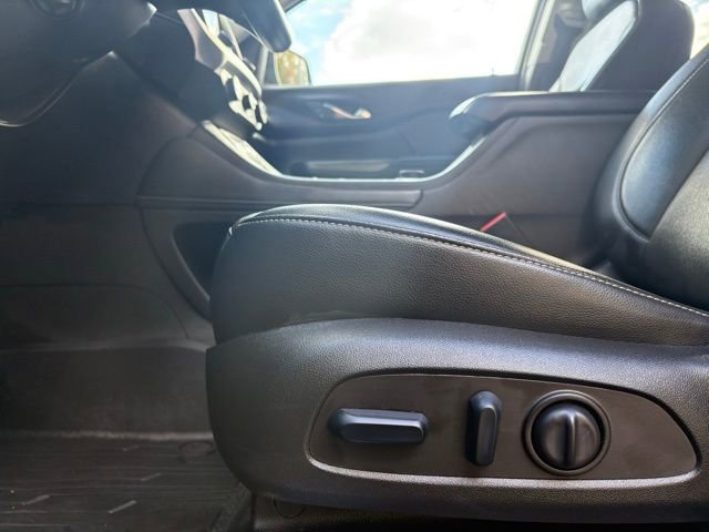 Certified 2023 GMC Acadia SLT w/ Elevation Edition image 33