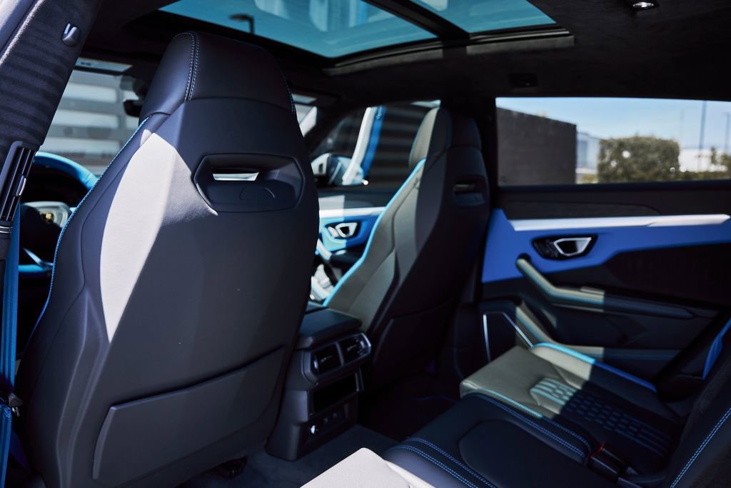 Used 2024 Lamborghini Urus S image 39