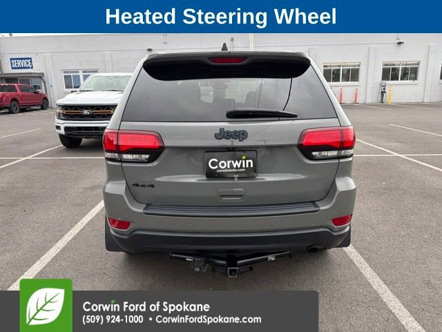 Used 2019 Jeep Grand Cherokee Laredo AWD/4WD image 8