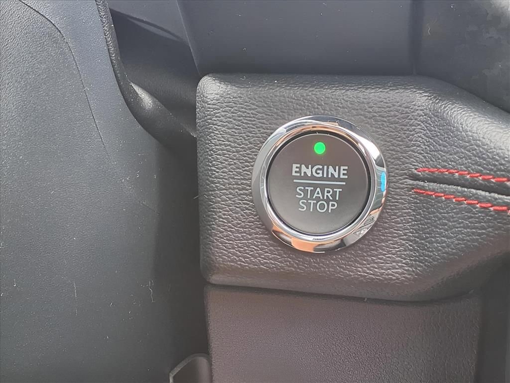 Used 2024 Ford Expedition Limited image 12