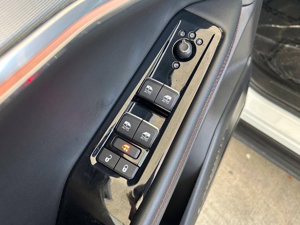 Used 2024 Jeep Wagoneer Launch Edition AWD/4WD image 40