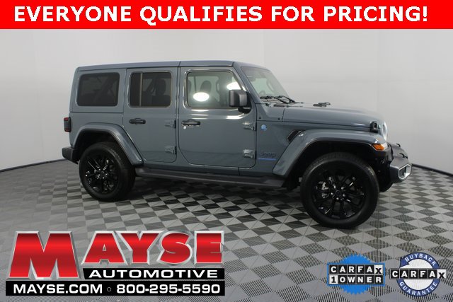 Used 2025 Jeep Wrangler Unlimited Sahara image 1