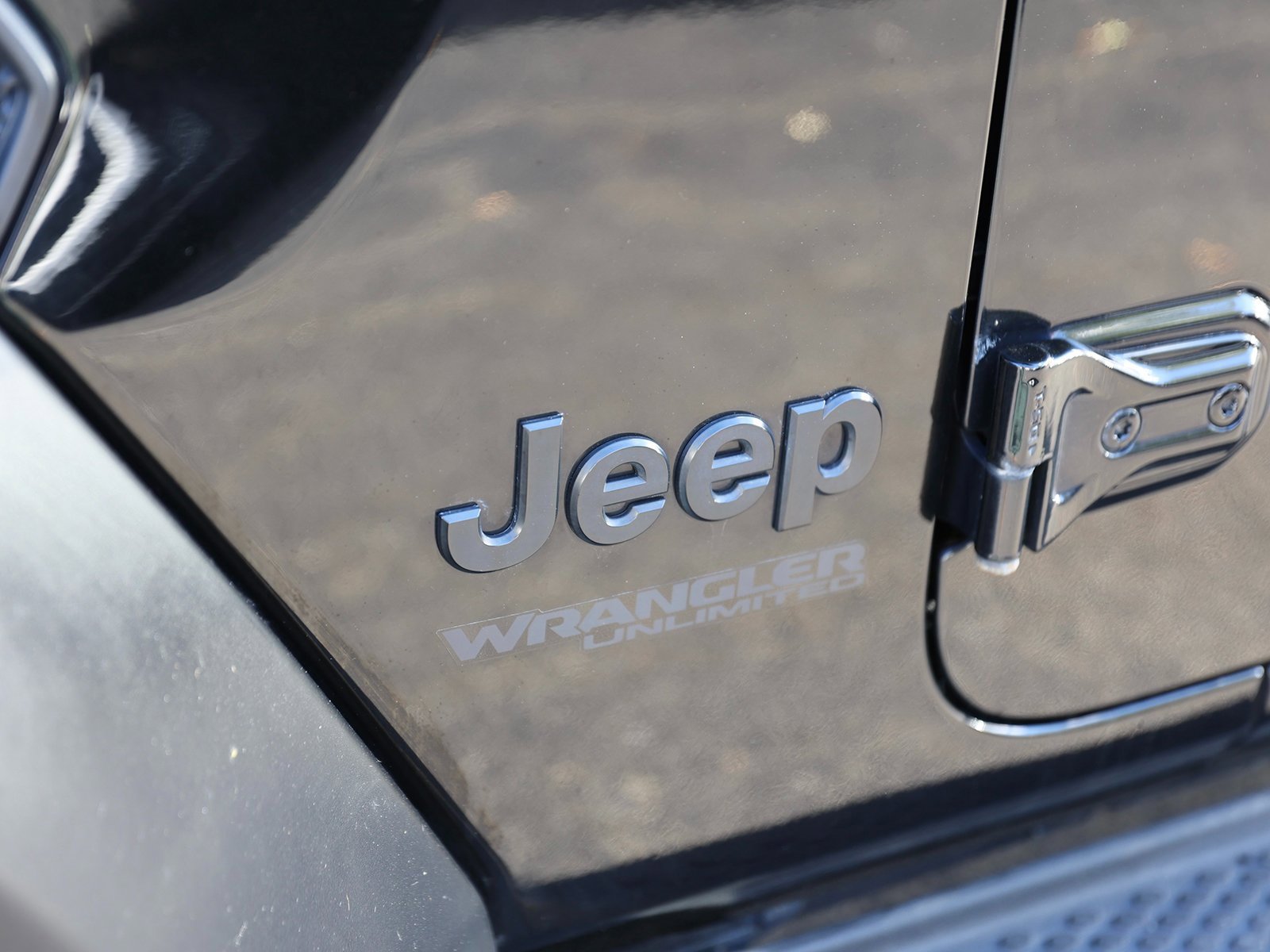 Used 2020 Jeep Wrangler Unlimited Sport image 10