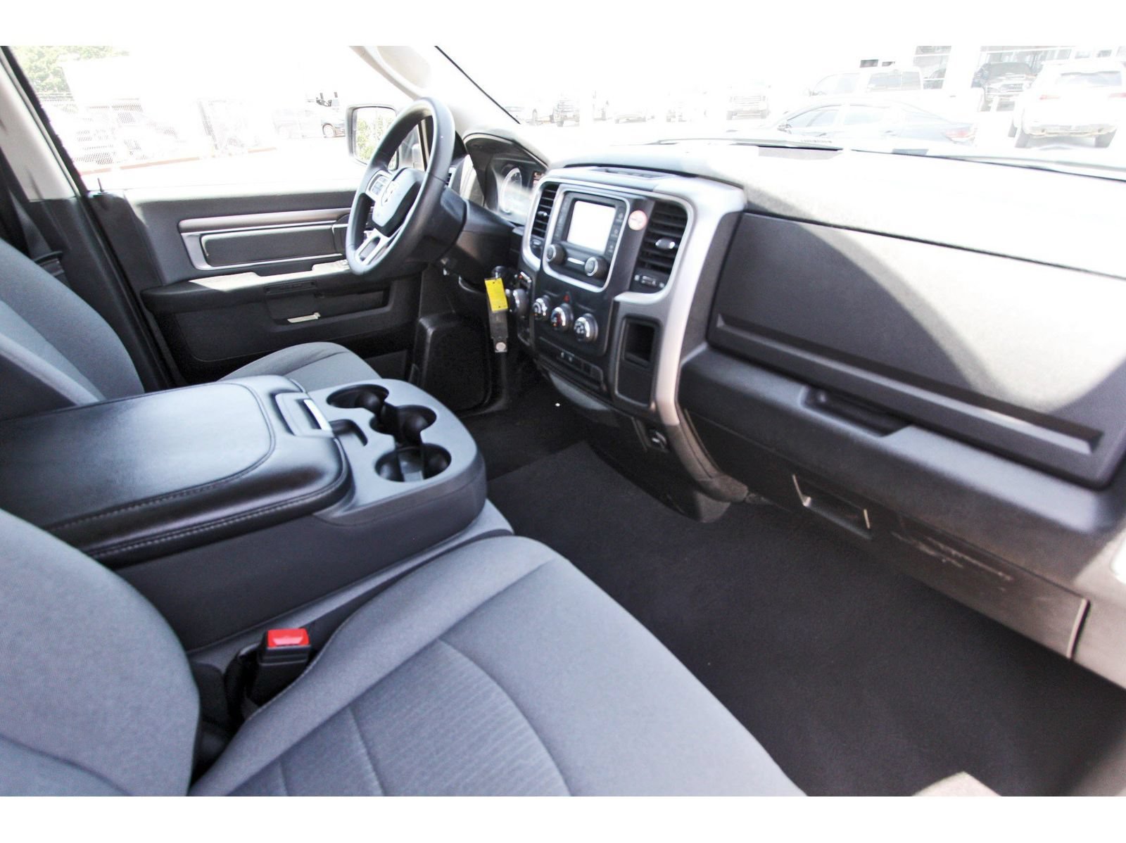 Used 2024 RAM 1500 Classic SLT AWD/4WD image 27