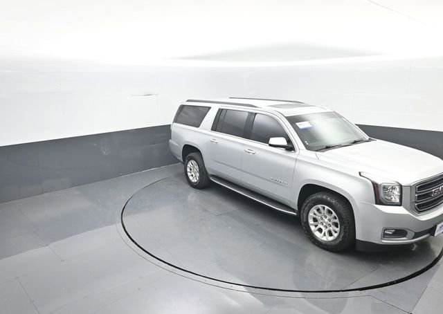 Used 2017 GMC Yukon XL SLT w/ Open Road Package image 19