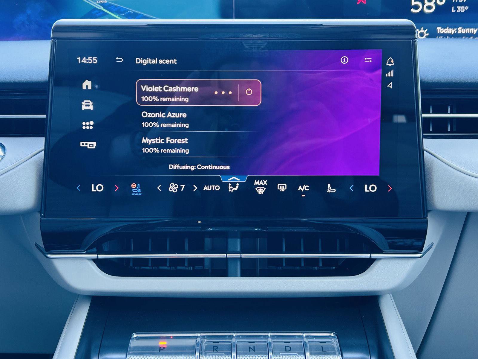 New 2026 Lincoln Nautilus Reserve w/ Jet Appearance Package image 9