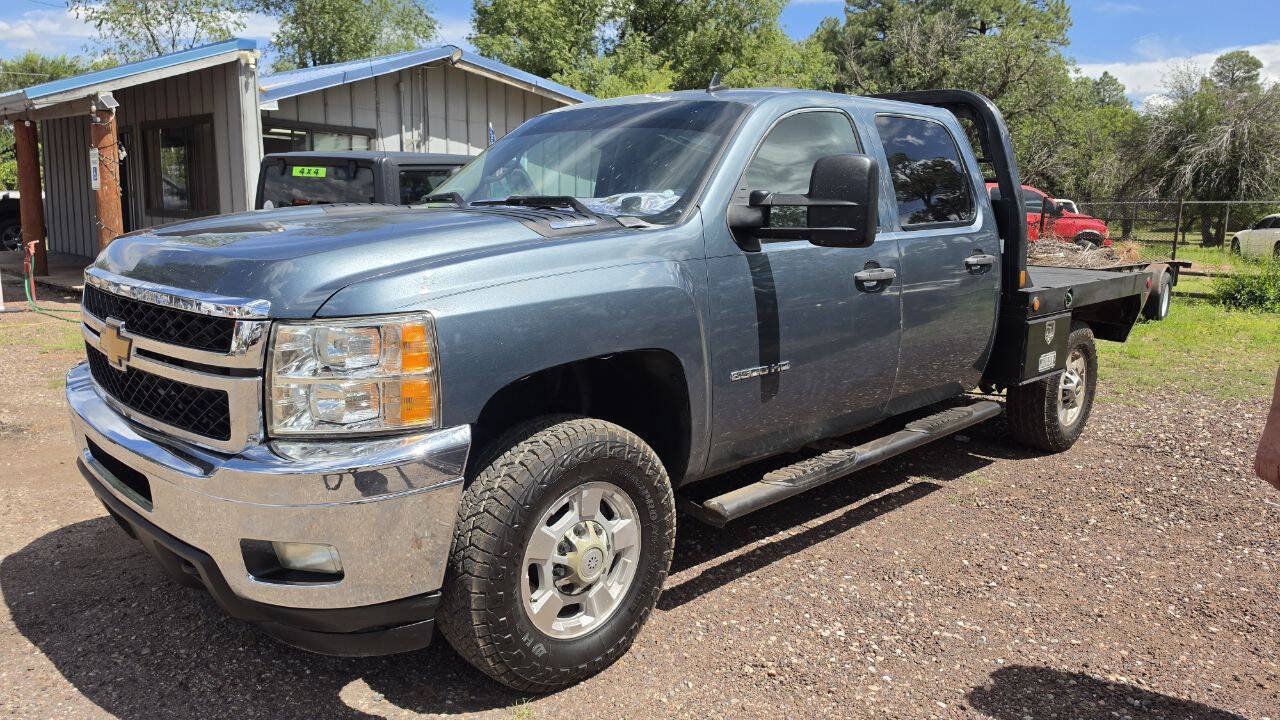Used 2012 Chevrolet Silverado 2500 LT w/ Interior Plus Package AWD/4WD image 2
