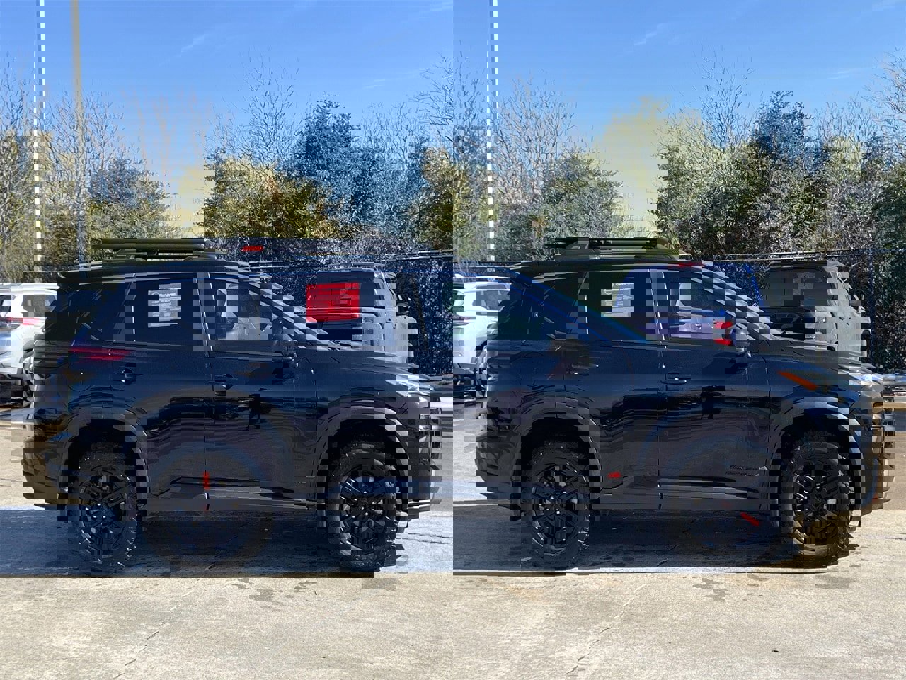 Certified 2025 Nissan Rogue SV image 3