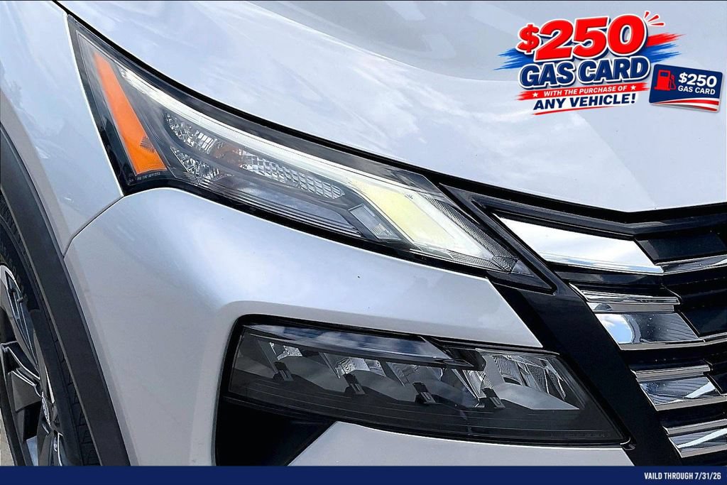 Used 2024 Nissan Rogue SV AWD/4WD image 28