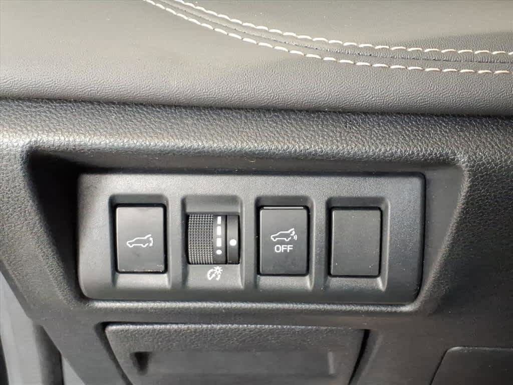 Used 2020 Subaru Outback Limited XT image 11