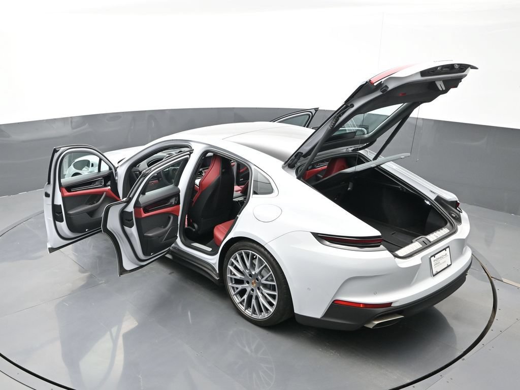 Certified 2025 Porsche Panamera 4 E-Hybrid AWD/4WD image 29