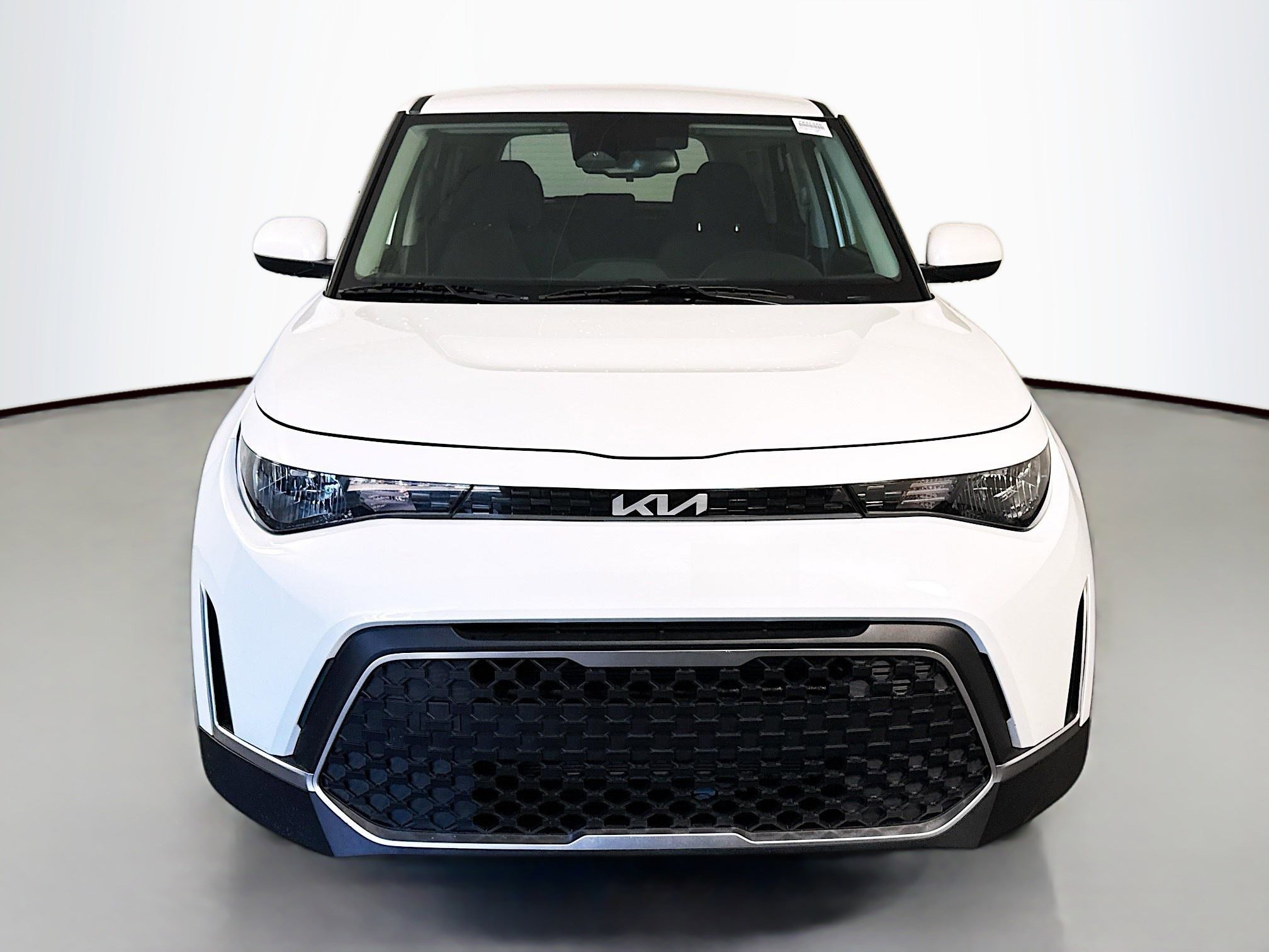 Used 2024 Kia Soul S image 2