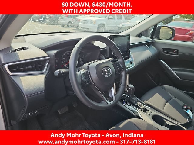 Used 2022 Toyota Corolla Cross LE FWD image 9