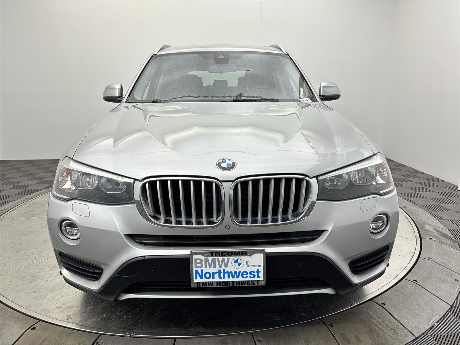 Used 2017 BMW X3 sDrive28i RWD image 14