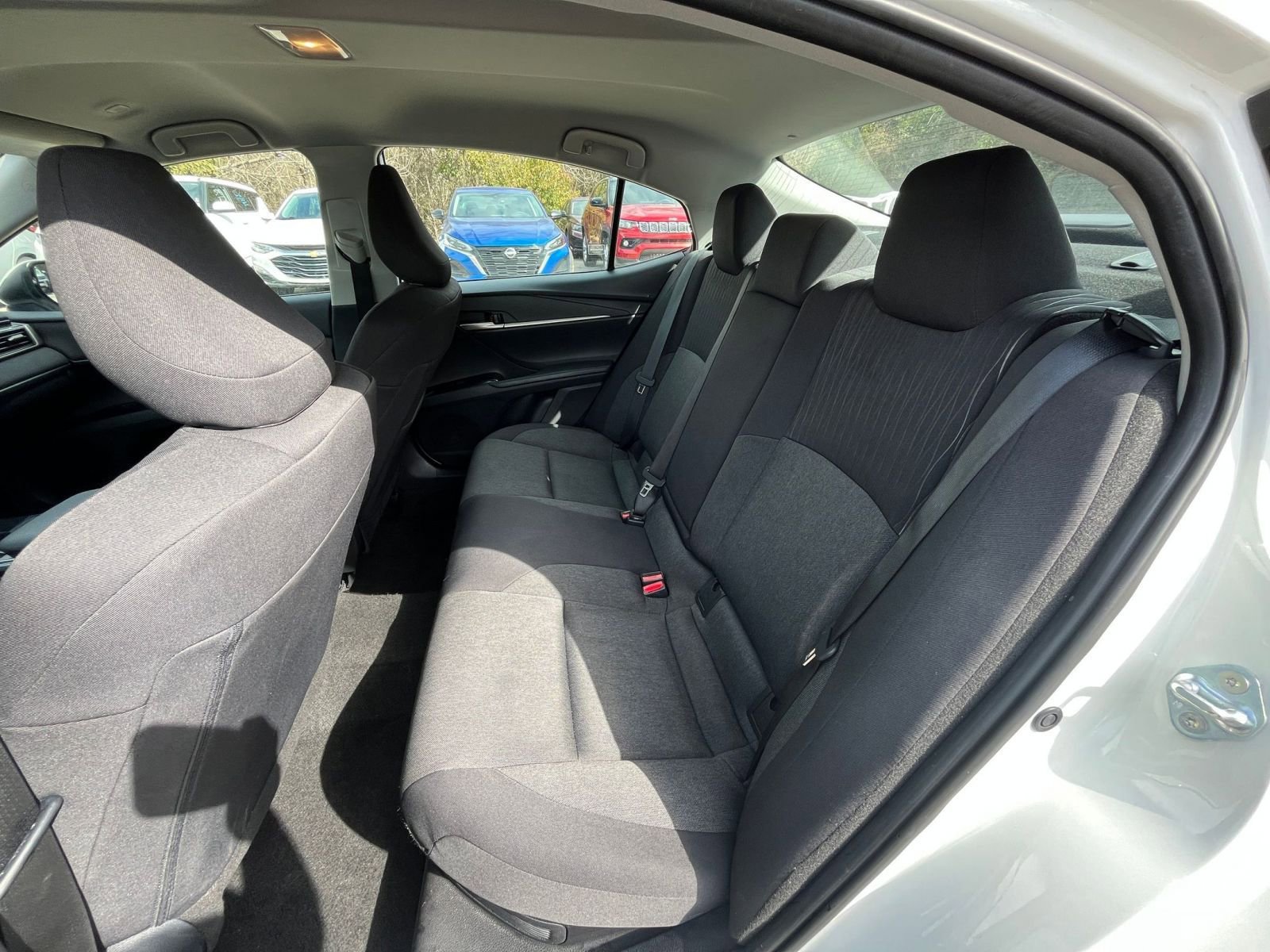 Used 2025 Toyota Camry LE image 34