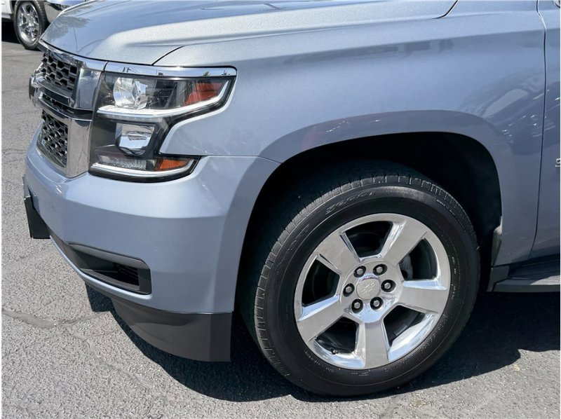 Used 2016 Chevrolet Suburban LT w/ Max Trailering Package RWD image 10