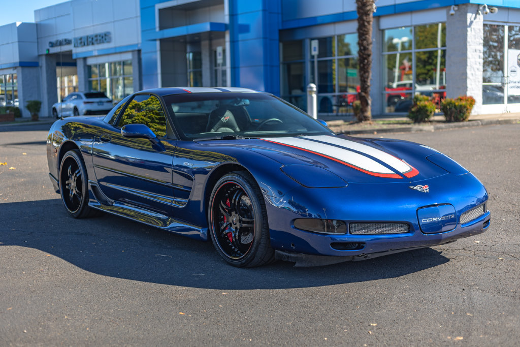 Used 2004 Chevrolet Corvette Z06 w/ Z06 Preferred Equipment Group RWD image 6