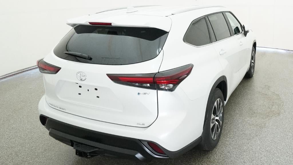 New 2026 Toyota Highlander XLE AWD/4WD image 8