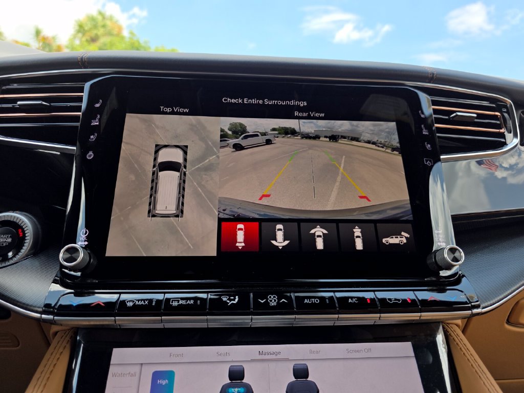New 2026 Jeep Grand Wagoneer Summit AWD/4WD image 38