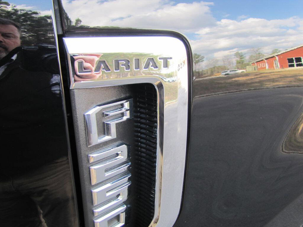 Used 2022 Ford F250 Lariat w/ Lariat Value Package image 29