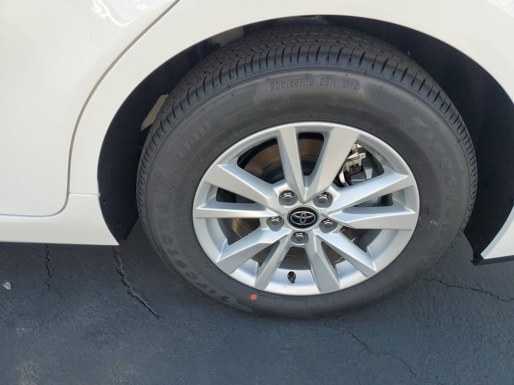 New 2026 Toyota Camry LE image 8