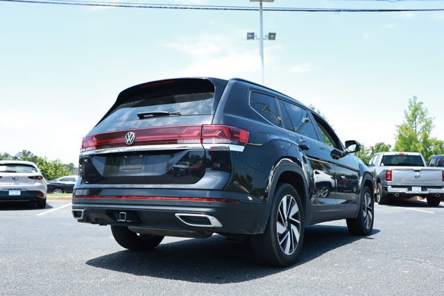 Used 2024 Volkswagen Atlas SE FWD image 6