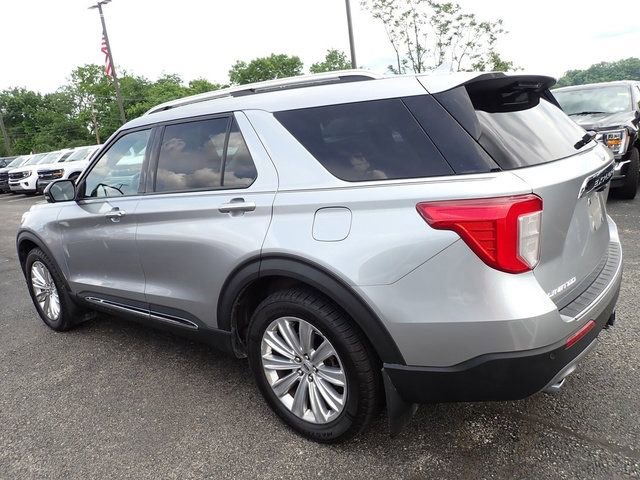 Used 2020 Ford Explorer Limited w/ Class III Trailer Tow Package AWD/4WD image 4