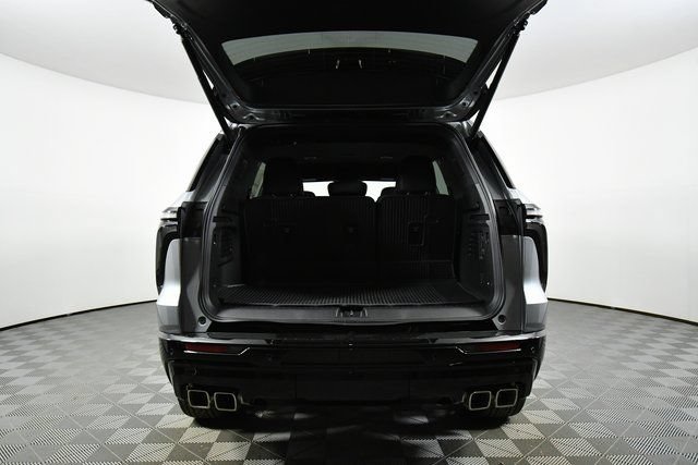 New 2026 Chevrolet Traverse RS w/ LPO, Floor Liner Package AWD/4WD image 26
