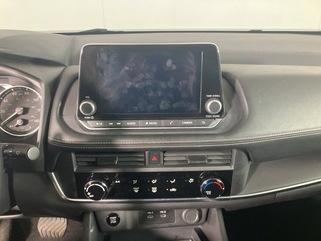 Used 2024 Nissan Rogue S image 13