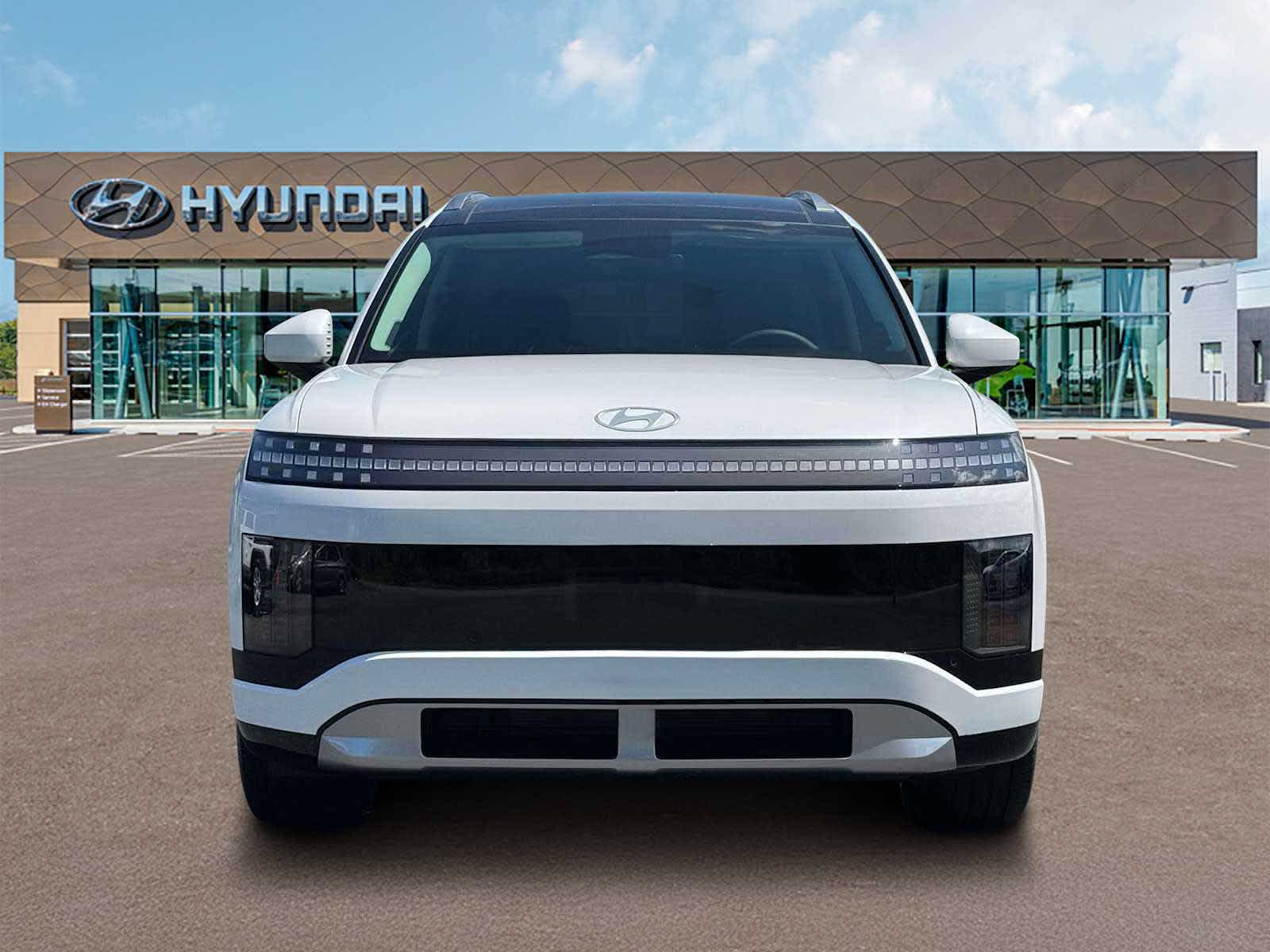 New 2026 Hyundai Ioniq 9 Limited w/ Tow & Go Package AWD/4WD image 12