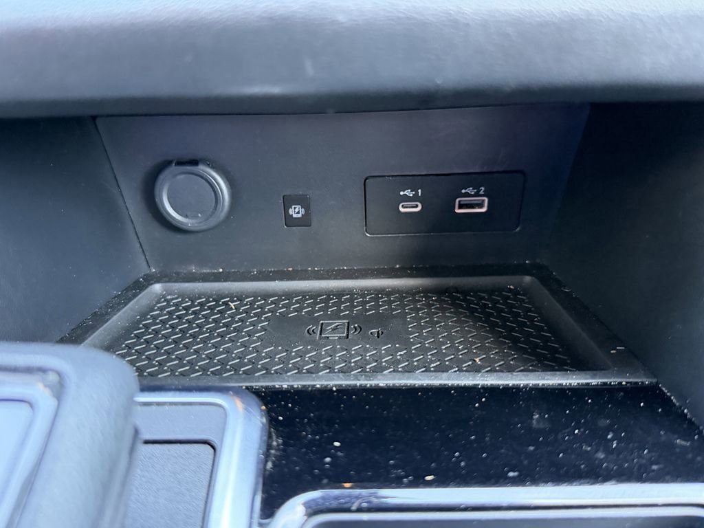 Used 2023 Nissan Pathfinder SL AWD/4WD image 25