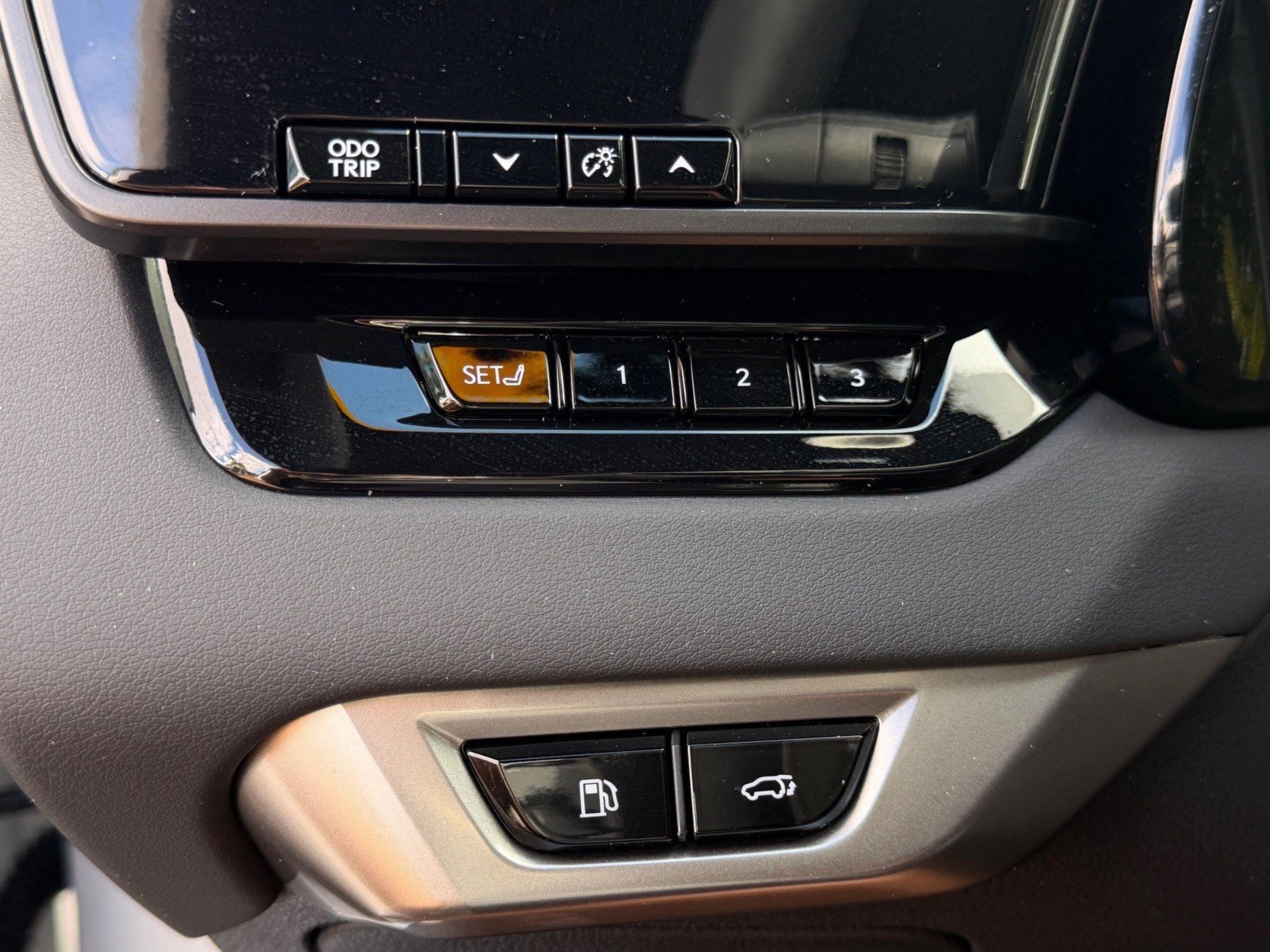 Used 2026 Lexus RX 350 AWD w/ Convenience Package image 36