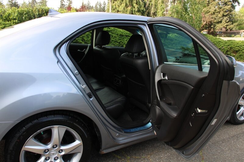 Used 2011 Acura TSX Sedan FWD image 6