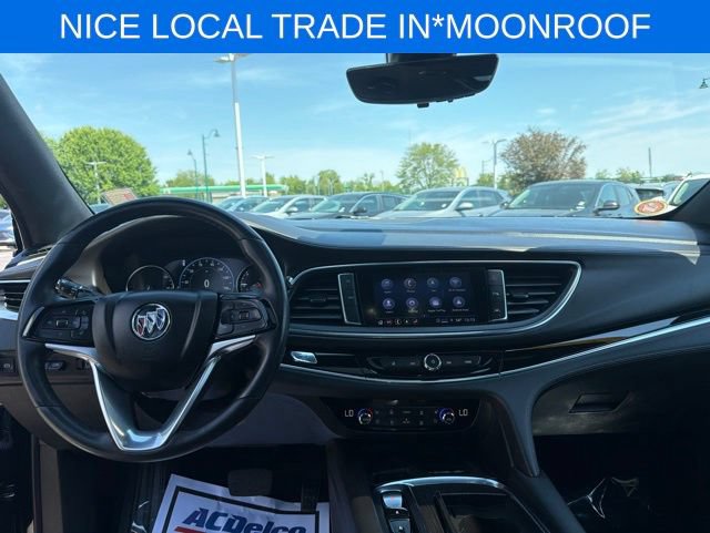 Used 2023 Buick Enclave Avenir AWD/4WD image 20